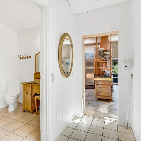 Nyaraló Eljena - 550m From The Sea By Interhome Bøtø By