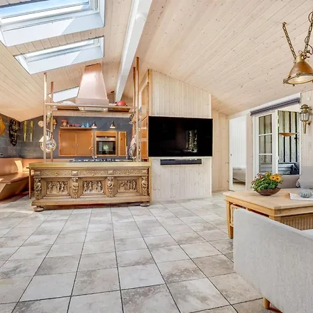 Eljena - 550m From The Sea By Interhome Nyaraló Bøtø By