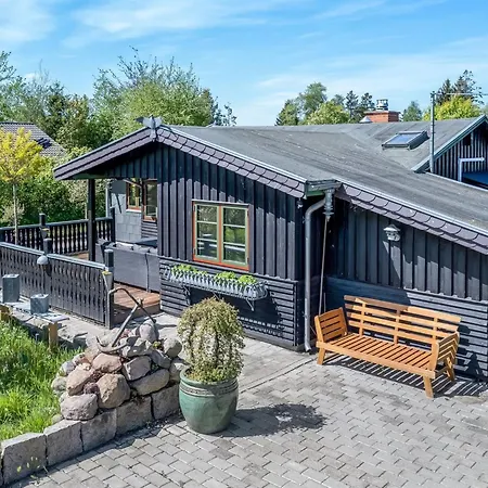 Eljena - 550m From The Sea By Interhome Nyaraló Bøtø By